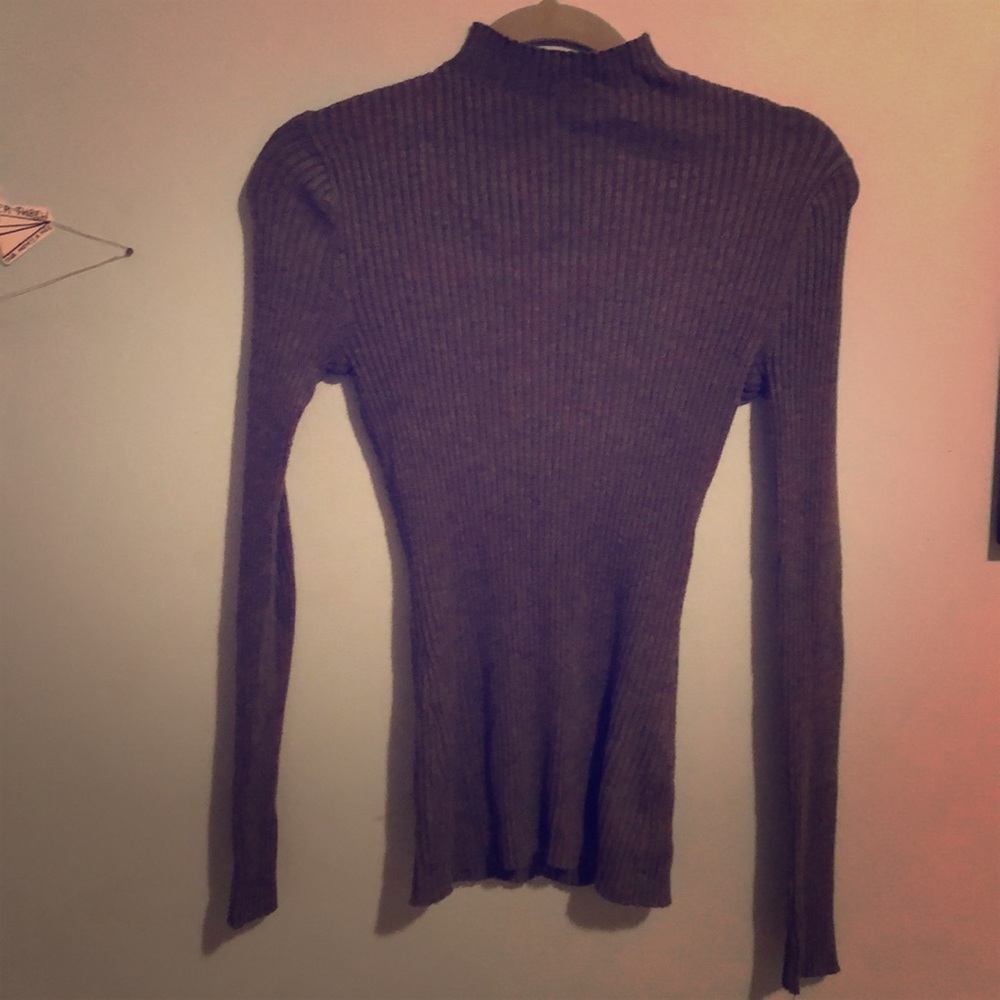 Long sleeve sweater